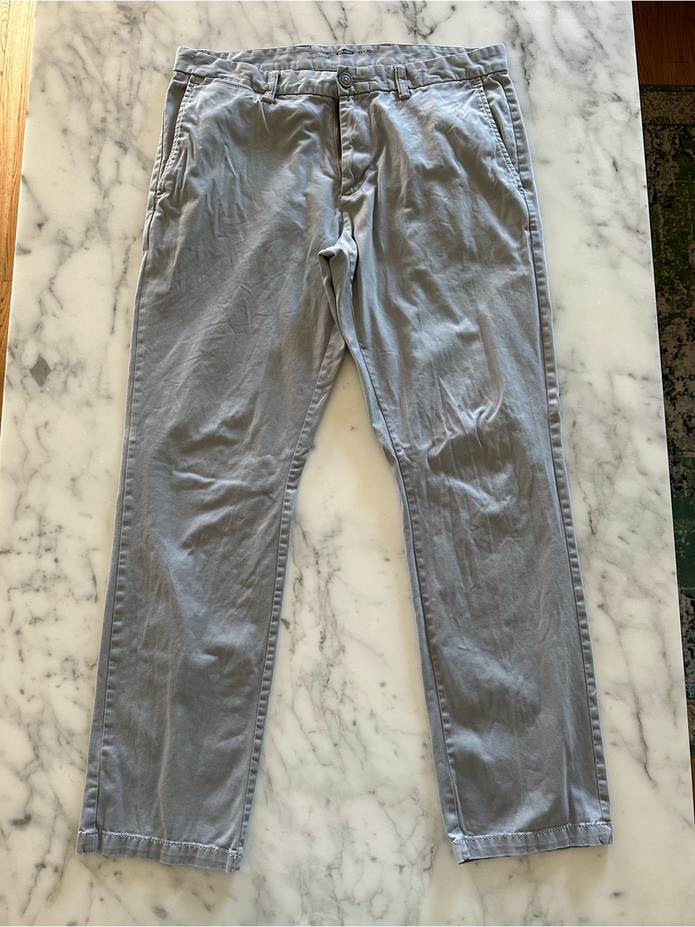 Old Navy Men's Light Gray Ultimate Slim Pants - Size 33x30